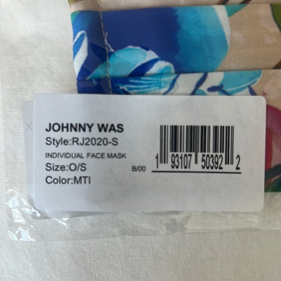 Johnny Was Face Masks New in Sealed Packages O/S Multi Colored Floral set of 2 - Picture 5 of 6